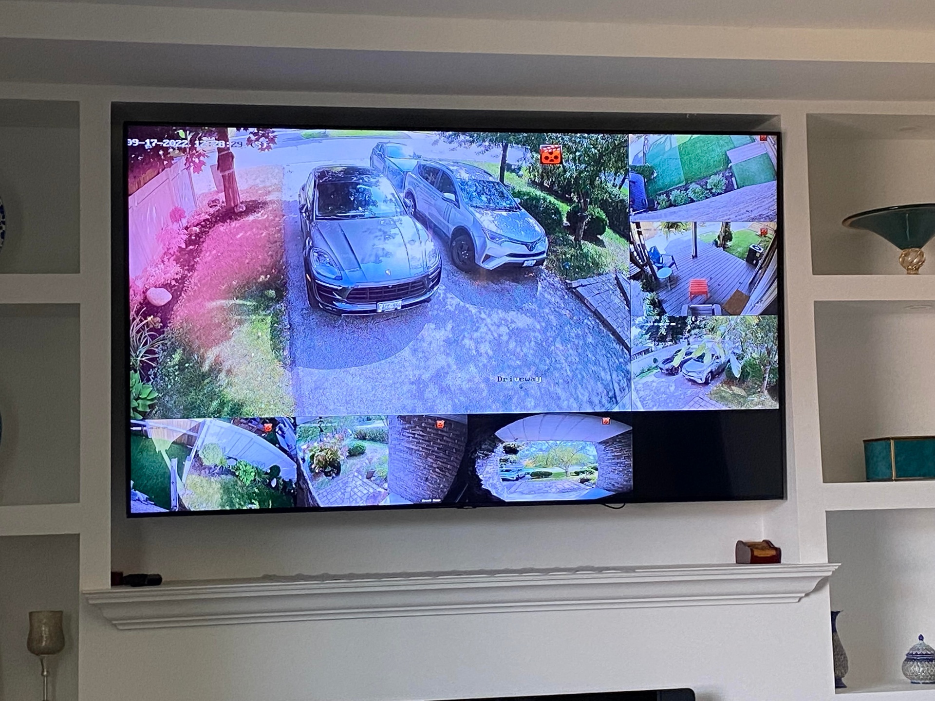 Multi-camera live view on wall-mounted TV